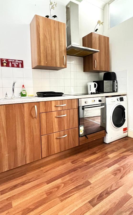Aldgate Rooms Londres Exterior foto
